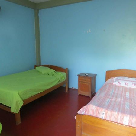 Tambopata Hostel Bambu Puerto Maldonado Esterno foto