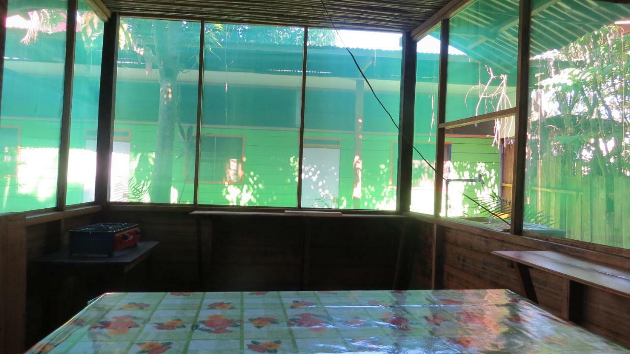 Tambopata Hostel Bambu Puerto Maldonado Esterno foto